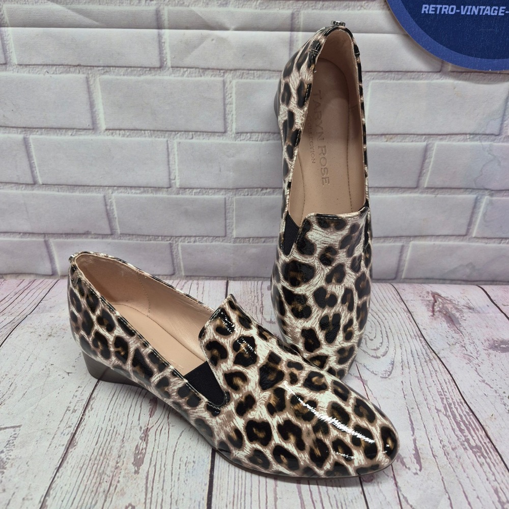 Taryn Rose Claudia Leopard Patent Leather Loafers Animal Print Flats 5B 34TC0589